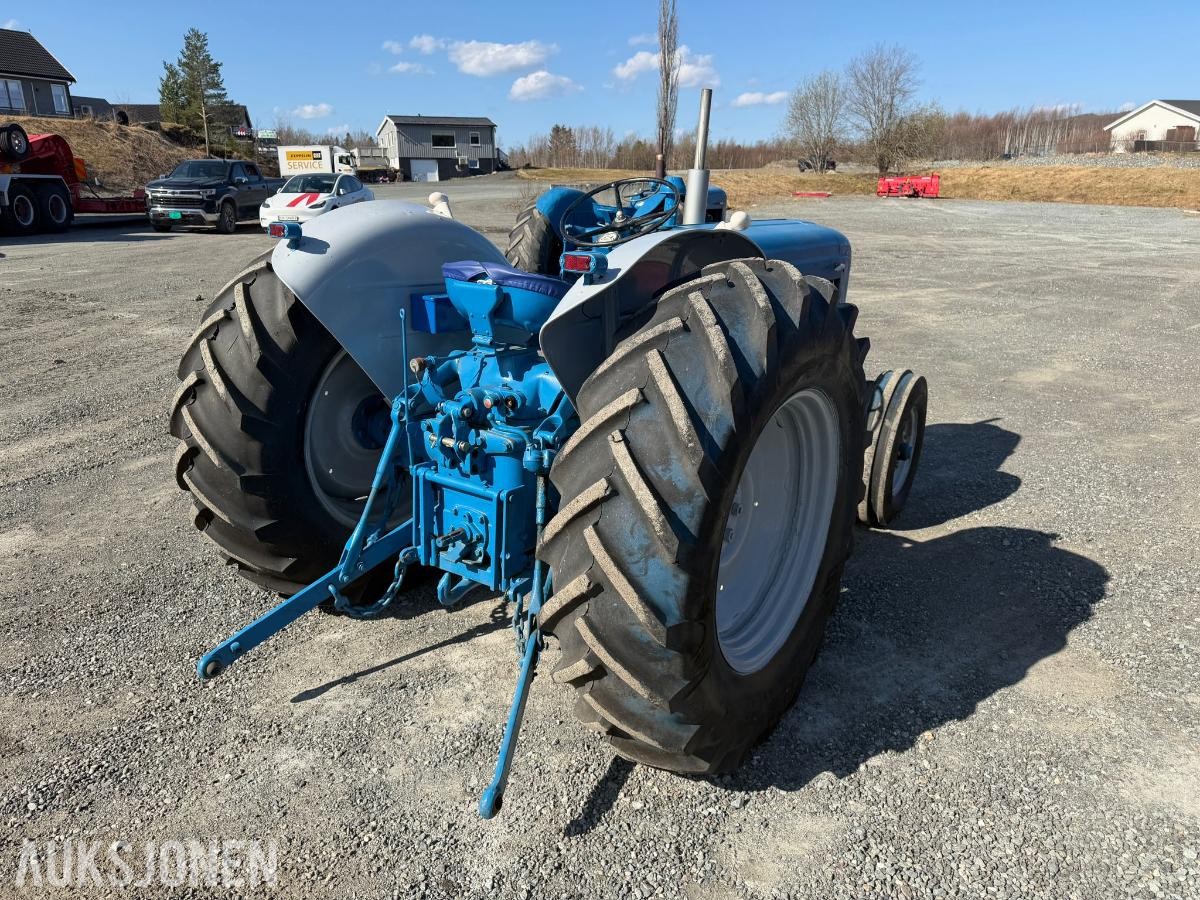 Fordson Super Major - Mva fri traktor